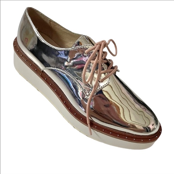 Chinese Laundry Sneaker Size 6  Mirrored Oxford Lace Up Platform - Picture 1 of 16